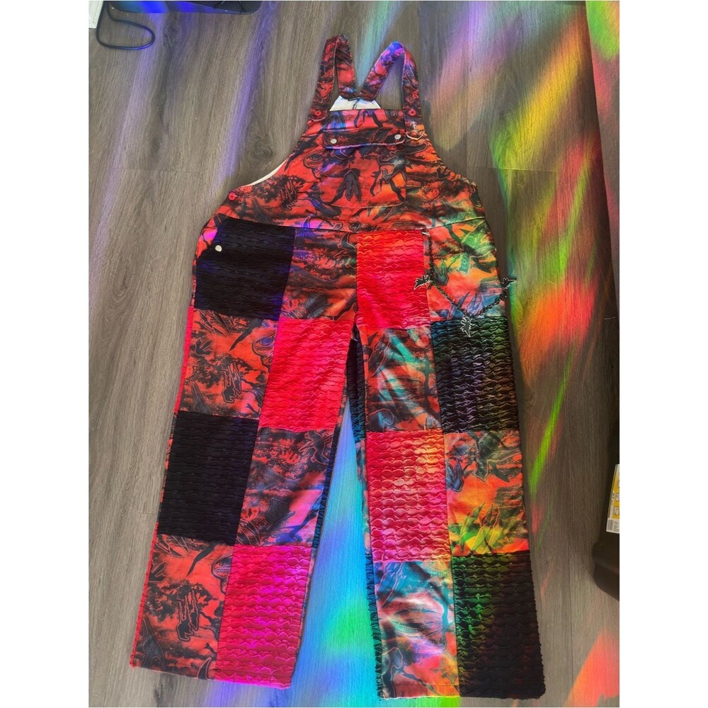 iHeartRaves  Rex/dino print  Zip-Off Overalls size 2xl- black and red unisex